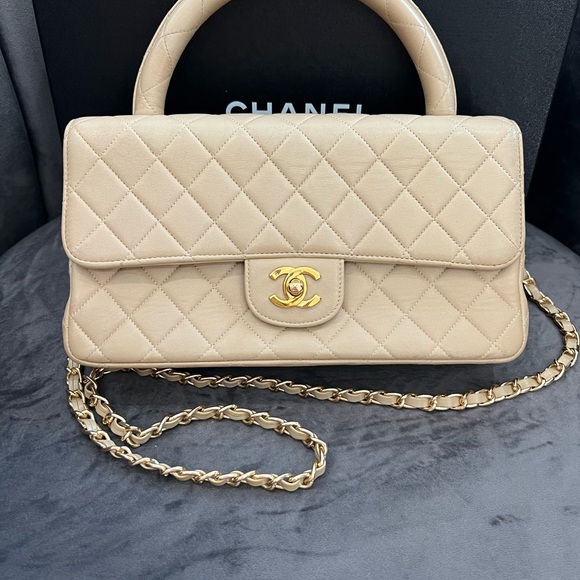 Vintage 24k gold & beige Chanel top handle crossbody - Picture 4 of 15